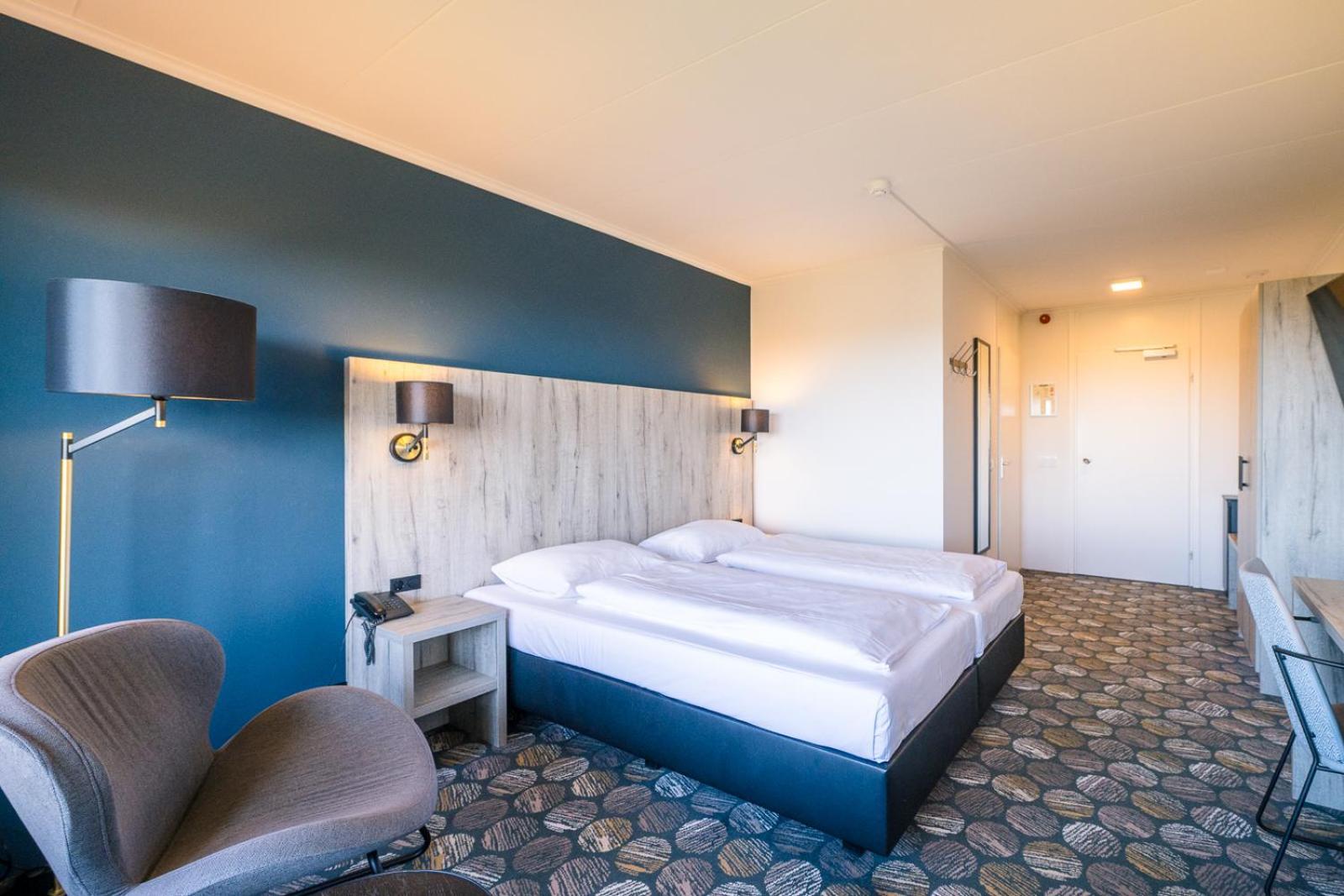Hotel Hofker เนส ภายนอก รูปภาพ