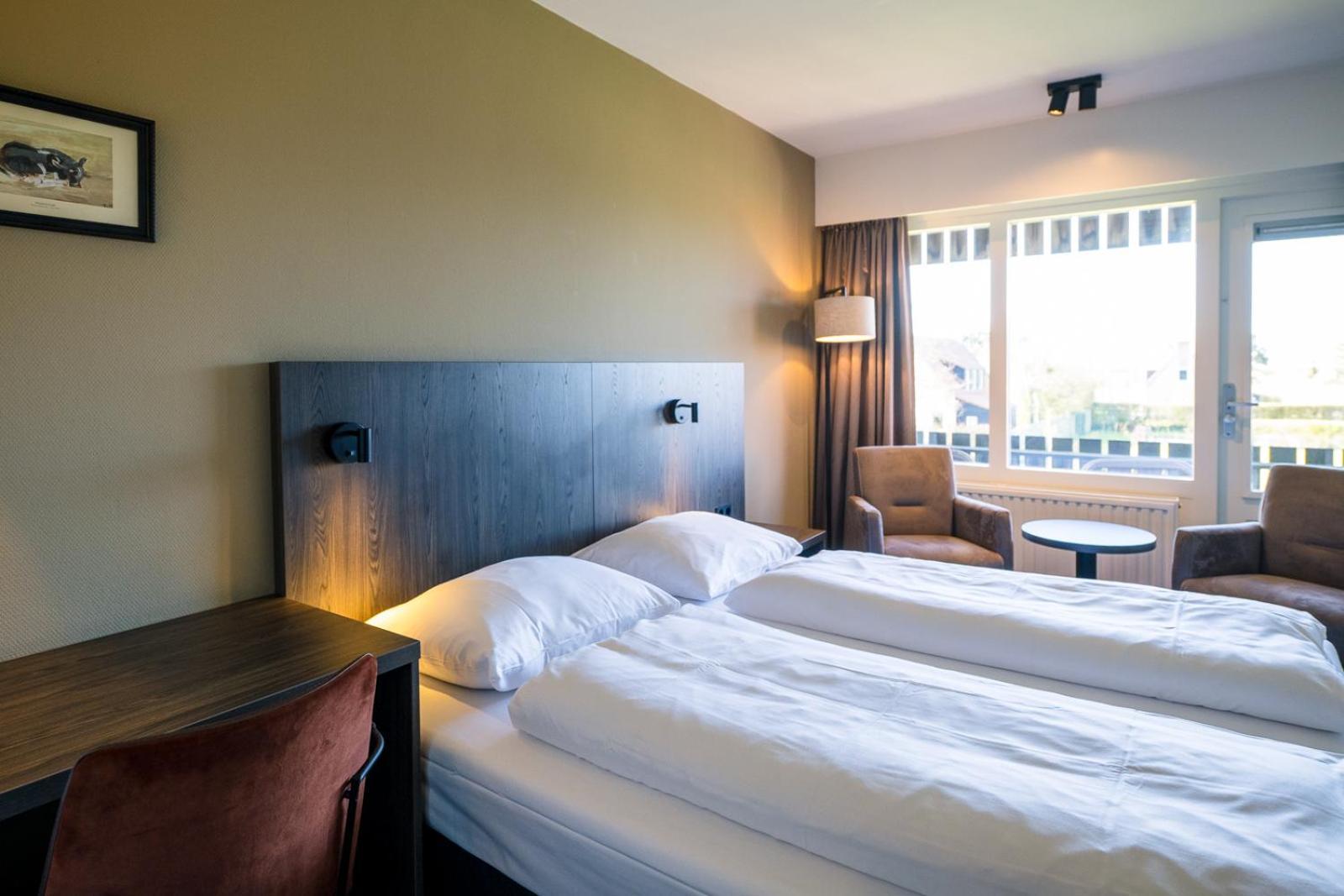 Hotel Hofker เนส ภายนอก รูปภาพ